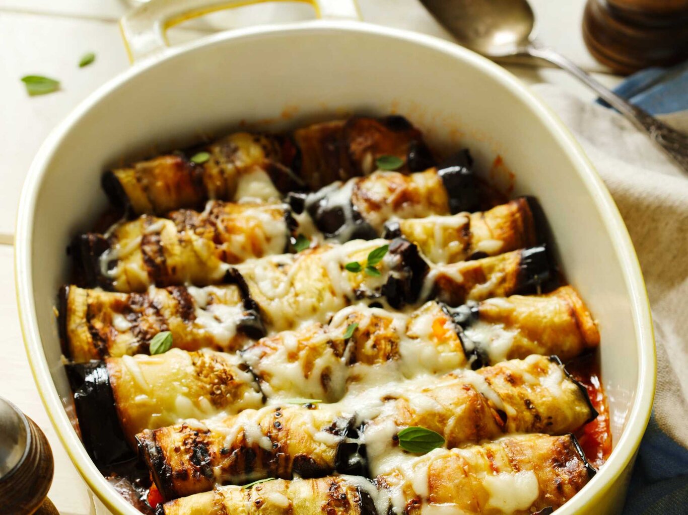 Herrlich Mediterran Low Carb Auberginen Involtini Mit Feta