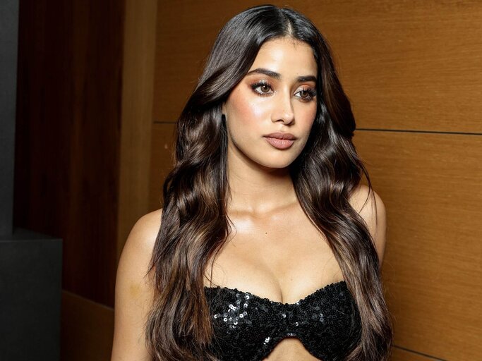 Janhvi Kapoor | © Getty Images/Lyvans Boolaky