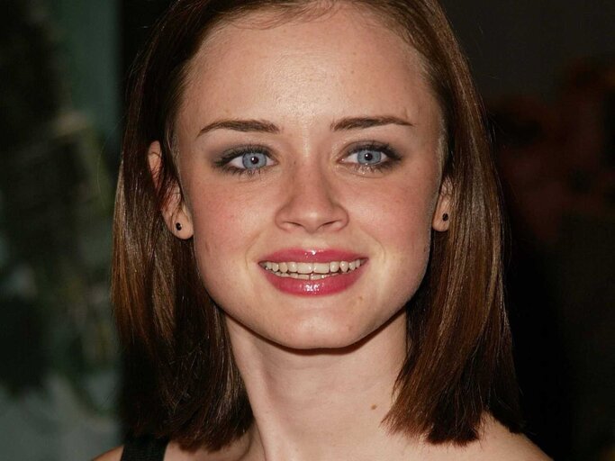 Alexis Bledel trägt einen Bob | © IMAGO / YAY Images