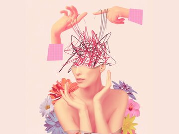 Digitale Collage einer Frau mit Blumen und abstrakten Zeichen | © Adobe Stock/Solarisys