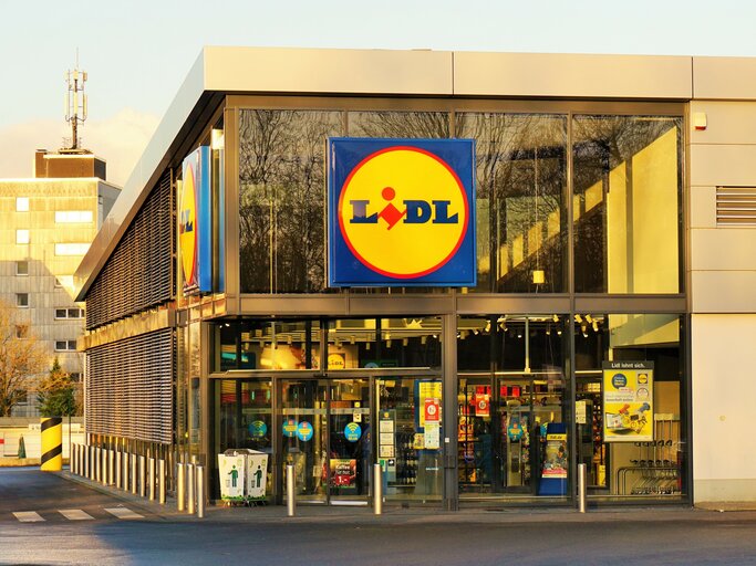 Lidl Filiale | © AdobeStock/effge images