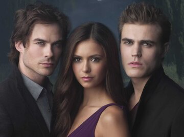 Salvatore Brothers mit Elena Gilbert | © IMAGO / Cinema Publishers Collection