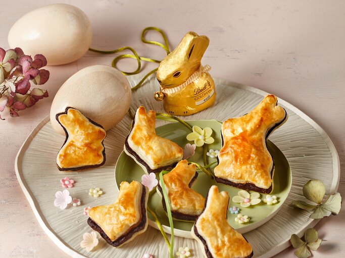 Extra schokoladige Blätterteig-Hasen zum Osterfest | © JAN C. BRETTSCHNEIDER