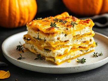 Lasagne mit Kürbis | © AdobeStock/fivan