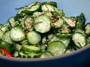 Marinierter Gurkensalat | © Getty Images/San Francisco Chronicle/Hearst Newspapers via Getty Images / Kontributor