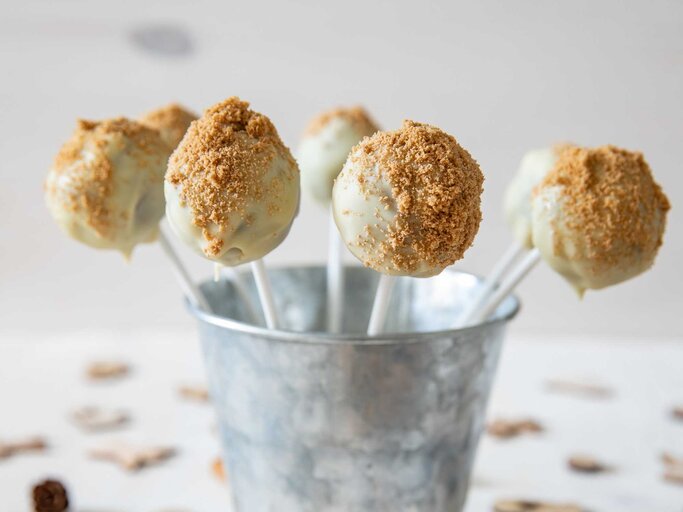 Spekulatius Cake Pops | © Adobe Stock/Kerstin