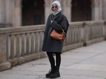 Person mit Balaklava | © Getty Images/Jeremy Moeller