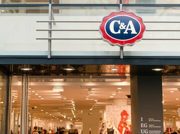 C&A Store | © Getty Images/Drazen_
