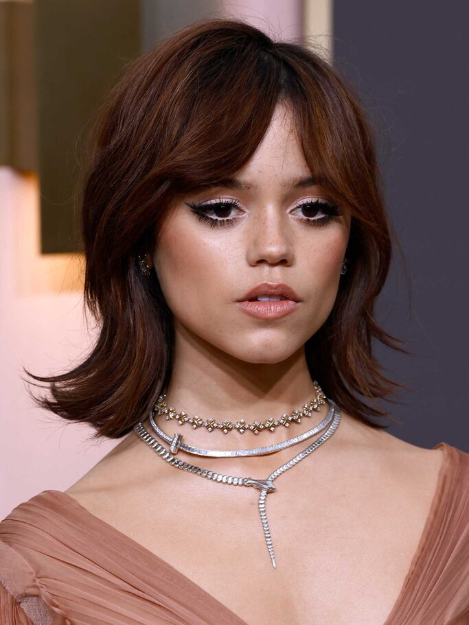 Jenna Ortega mit Wolf Cut | © Getty Images/Frazer Harrison