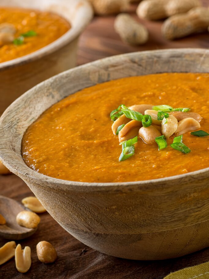 Erdnuss-Sojabohnen-Suppe | © iStock | Fudio
