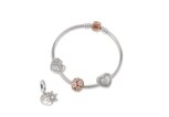 Armband mit Wiesn-Charms | © PR