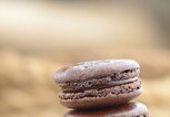 Schoko-Gewürz-Macarons Rezept | © iStock | Jordanlye