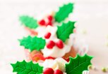 Weihnachtliche Cupcakes Rezept | © iStock | Sarsmis