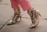 Snake Print Boots | © Getty Images | Edward Berthelot 
