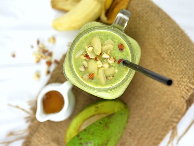 Nussiger Avocado-Smoothie | © iStock | evil_beau