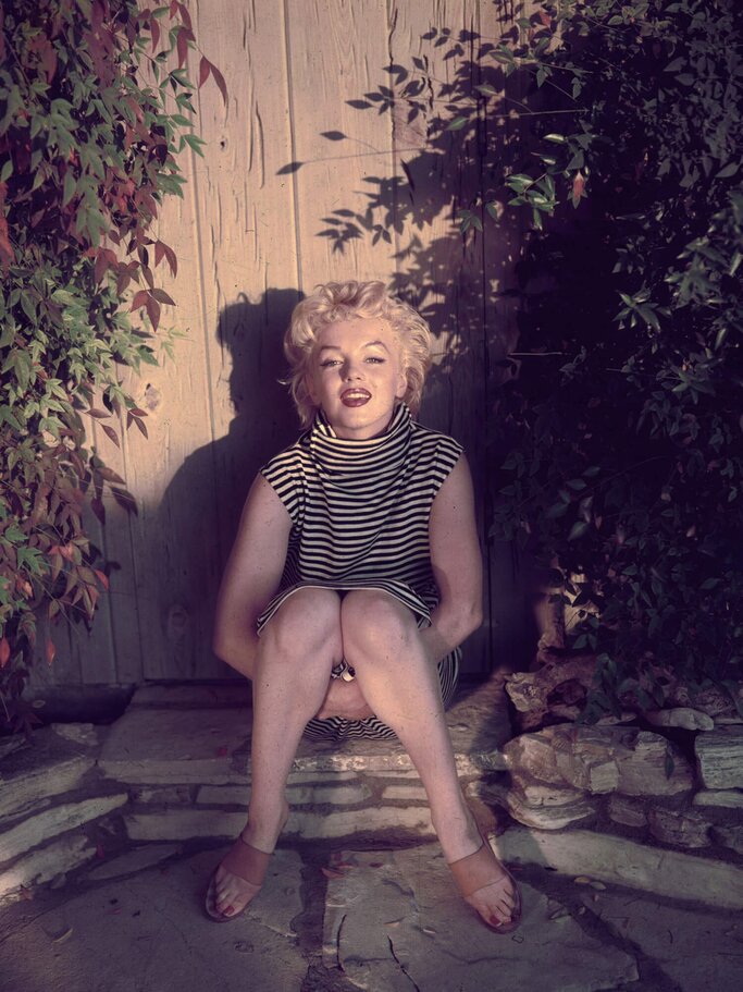Marilyn Monroe in einem Streifenkleid | © Getty Images | Baron