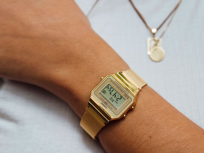 Goldene Uhr von Casio | © PR