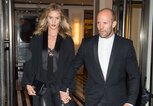 Rosie Huntington-Whiteley und Jason Statham | © Getty Images |  Michael Stewart