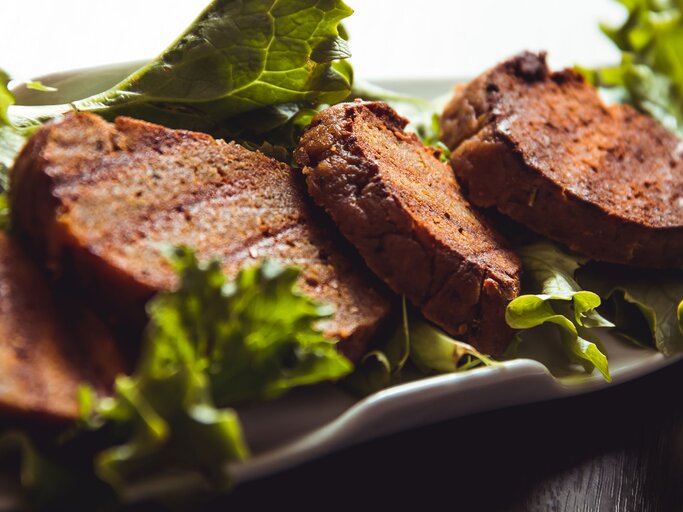 Seitan: Eiweißquelle für Vegetarier | © iStock | Daniel Megias