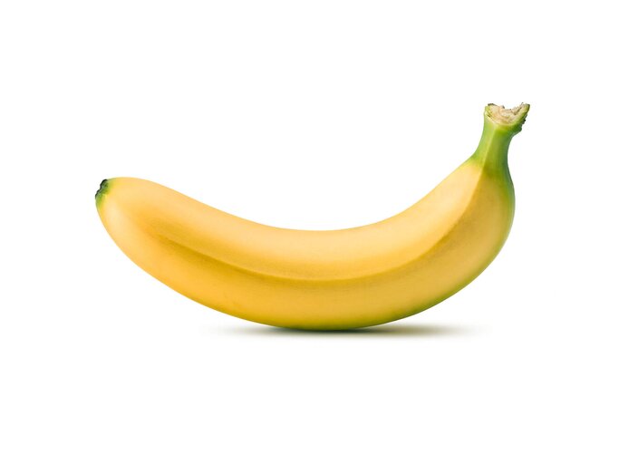 Banane auf einem weißen Hintergrund. | © iStock.com / kutaytanir