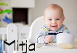 Baby mit dem Namen Mitja | © iStock.com / tatyana_tomsickova