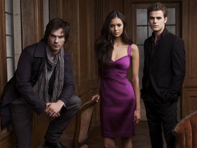 Vampire Diaries mit Nina Dobrev, Ian Somerhalder und Paul Wesley | © ImagoImages / Cinema Publishers Collection