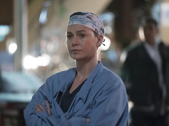 Ellen Pompeo als Meredith Grey in Grey's Anatomy Staffel 20 | © Disney+